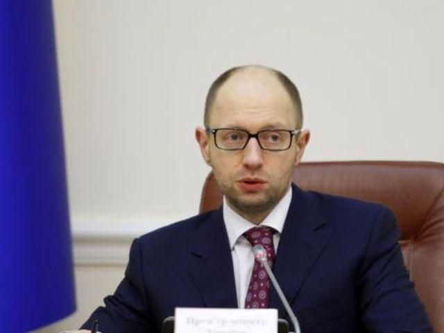 В ближайшие два месяца Украина может получить $ 3 млрд для стабилизации экономики, - Яценюк