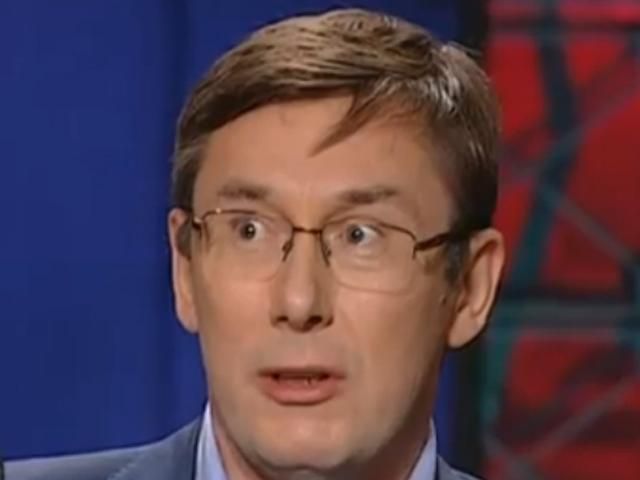 Надо отстранить весь руководящий состав МВД, - Луценко Надо отстранить весь руководящий состав МВД, - Луценко