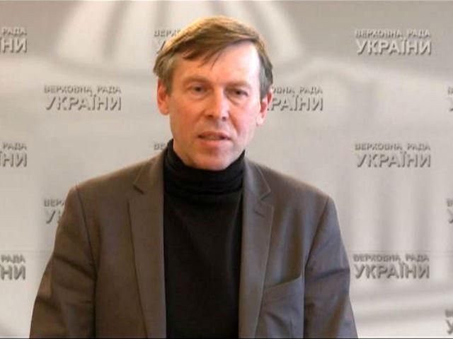 "Батьківщина" вимагає арештувати рахунки причетних до убивств на Майдані