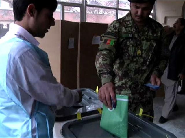 В Афганистане при беспрецедентных мерах безопасности выбирают президента