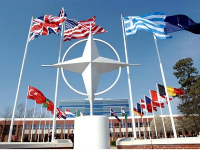 ПА НАТО прекращает сотрудничество с Россией