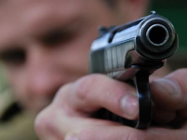 Возле Донецкой телерадиокомпании произошла стрельба Возле Донецкой телерадиокомпании произошла стрельба