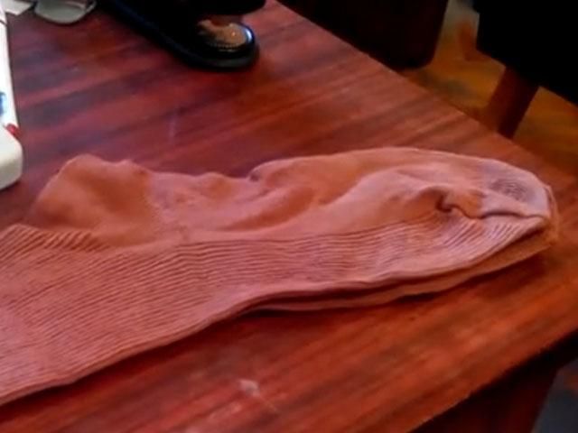 Россия решила помочь аннексирована Крыму детскими чулками сомнительного качества Россия решила помочь аннексирована Крыму детскими чулками сомнительного качества