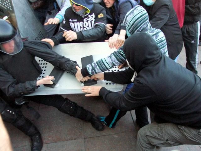 Кримський сценарій на сході України не пройде, — Тимошенко Кримський сценарій на сході України не пройде, — Тимошенко