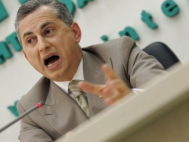 Колесніков одноосібно керує Партією регіонів, — Тігіпко Колесніков одноосібно керує Партією регіонів, — Тігіпко