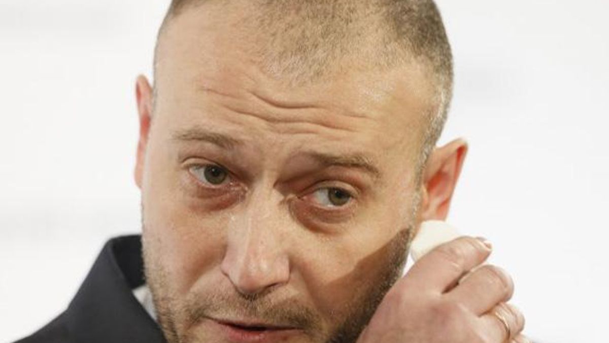 Через безвольність влади ризикуємо втратити південні та східні області, — "Правий сектор" Через безвольність влади ризикуємо втратити південні та східні області, — "Правий сектор"