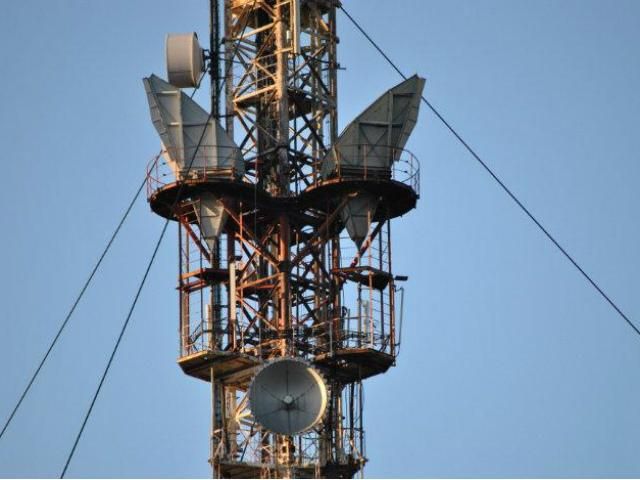 В МВД говорят, что Харьковская телебашня под их контролем В МВД говорят, что Харьковская телебашня под их контролем