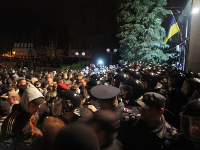 У Миколаєві затримали кількох учасників штурму (Відео)