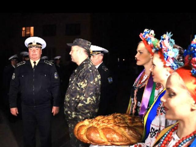 Крымские курсанты-патриоты обживаются в одесской академии ВМС