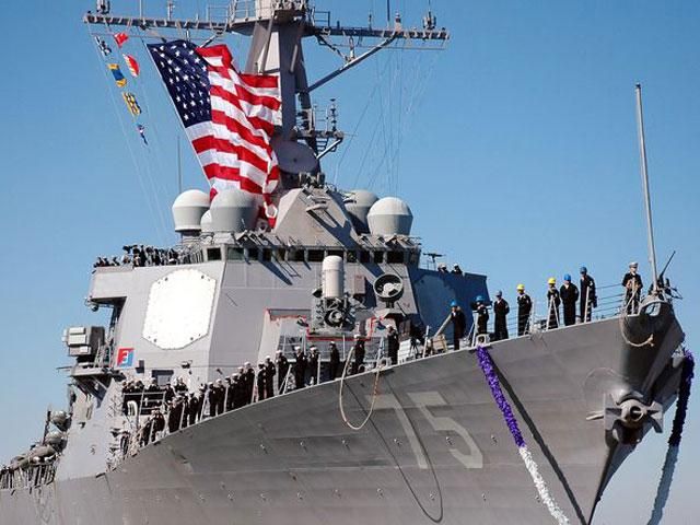 У Чорне море прибув американський есмінець “Дональд Кук” У Чорне море прибув американський есмінець “Дональд Кук”