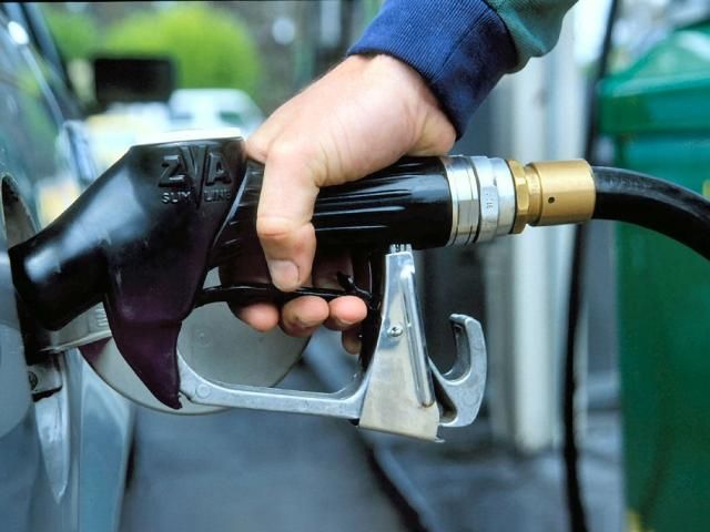 Криму загрожує бензинова криза Криму загрожує бензинова криза