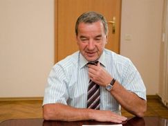 Из фракции Партии регионов ушел еще один нардеп