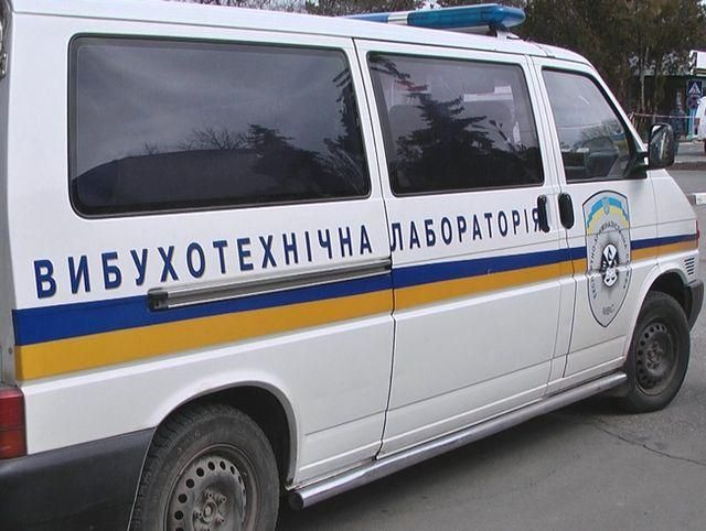 В Харькове милиция ищет лиц, которые за один день "заминировали" стадион, ОГА и автовокзал