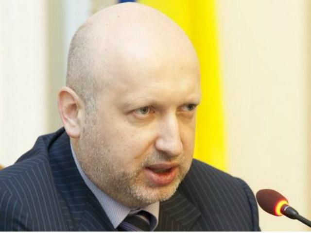 Турчинов поручил взять под государственную охрану Донецкую ОГА