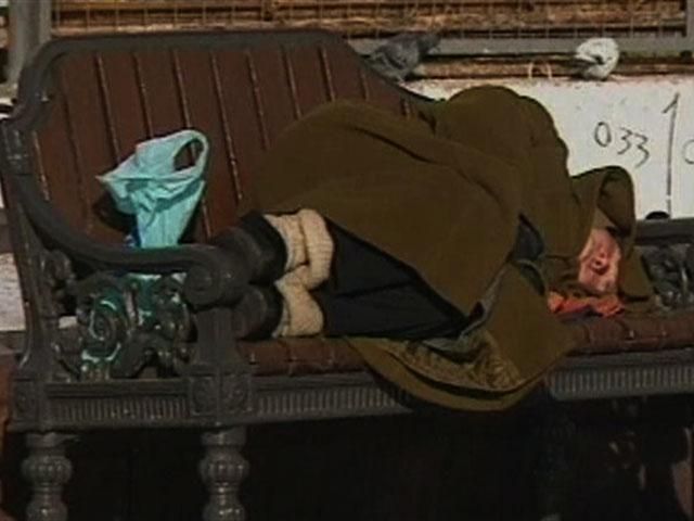 В 2013 году в России за чертой бедности оказалось 16 млн человек В 2013 году в России за чертой бедности оказалось 16 млн человек