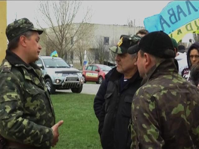 Государственный краудфандинг: после Майдана украинцы отдают свои деньги на армию и образование