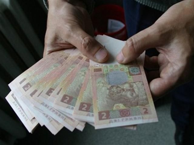 Доллар на межбанке вырос до 13 гривен, евро — до 18
