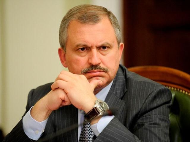 Влада намагається уникнути силового сценарію в Луганську, — АП
