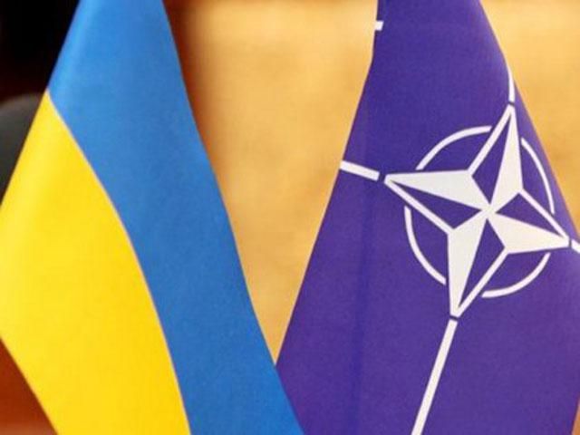 Україна і НАТО розробили план заходів на випадок погіршення ситуації в регіонах Україна і НАТО розробили план заходів на випадок погіршення ситуації в регіонах