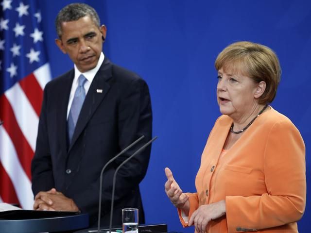 Обама в разговоре с Меркель призвал Европу готовиться к новым санкциям против России