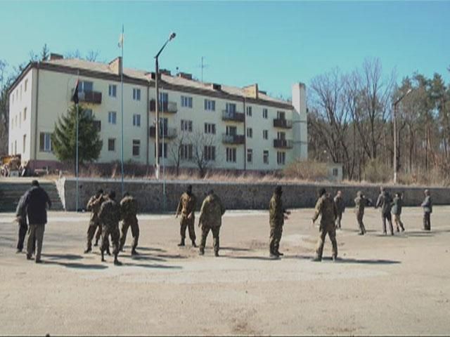 За бійцями нацгвардії зберігатиметься попереднє місце роботи За бійцями нацгвардії зберігатиметься попереднє місце роботи