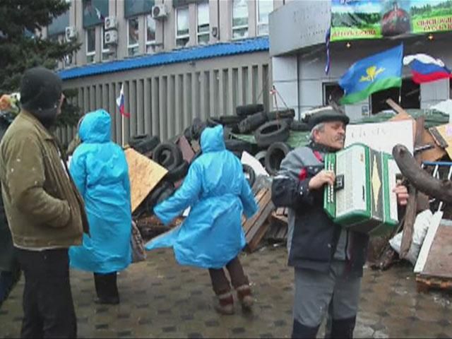 В Луганске не прекращаются акции протеста сепаратистов