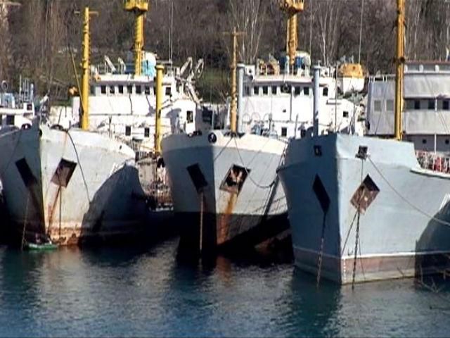 Весь український флот виведуть із Криму, — в.о. міністра оборони