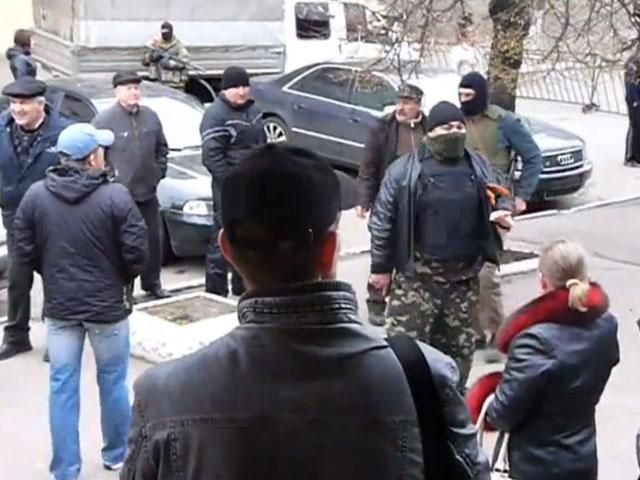 Зловмисники використали сльозогінний газ проти міліції у Слов’янську