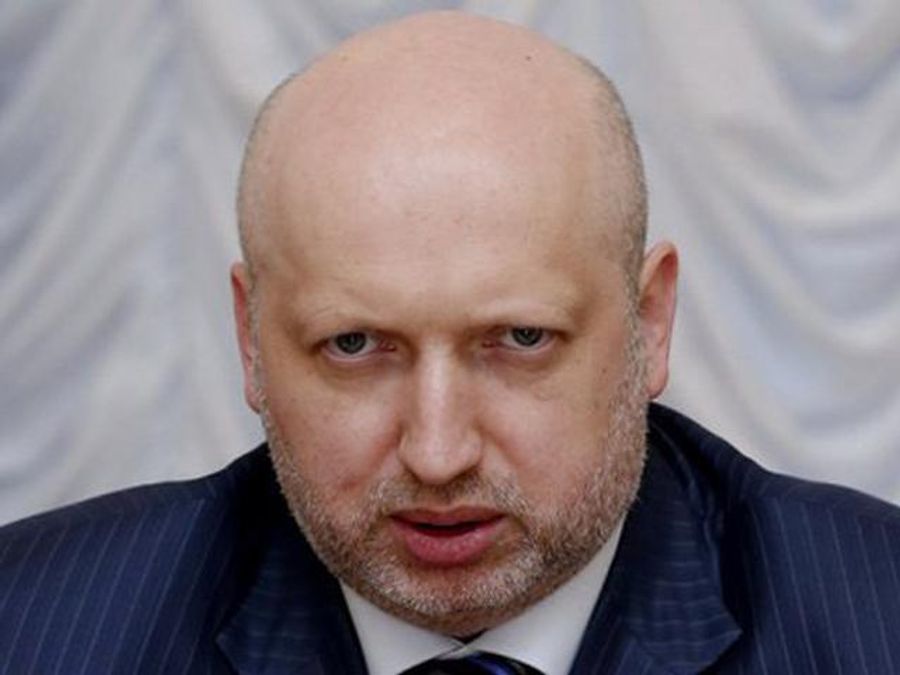 Ті, хто складуть зброю до ранку понеділка, будуть звільнені від відповідальності, — Турчинов