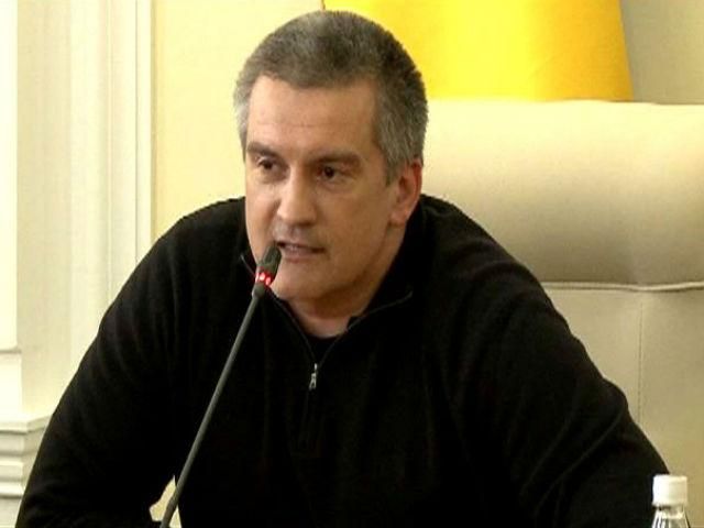 Кримську самооборону легалізують подібно до кубанського козацтва, — Аксьонов Кримську самооборону легалізують подібно до кубанського козацтва, — Аксьонов