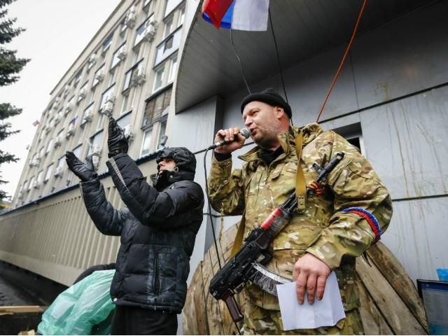 У Жданівці сепаратисти захопили міськраду 