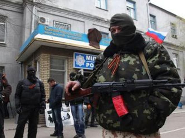 Террористы в Славянске попросили помощи у Путина