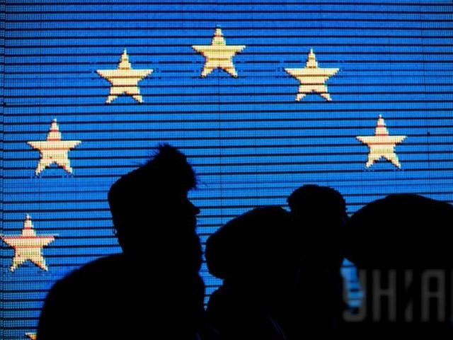 ЕС пригрозил России санкциями из-за дестабилизации ситуации на востоке Украины ЕС пригрозил России санкциями из-за дестабилизации ситуации на востоке Украины