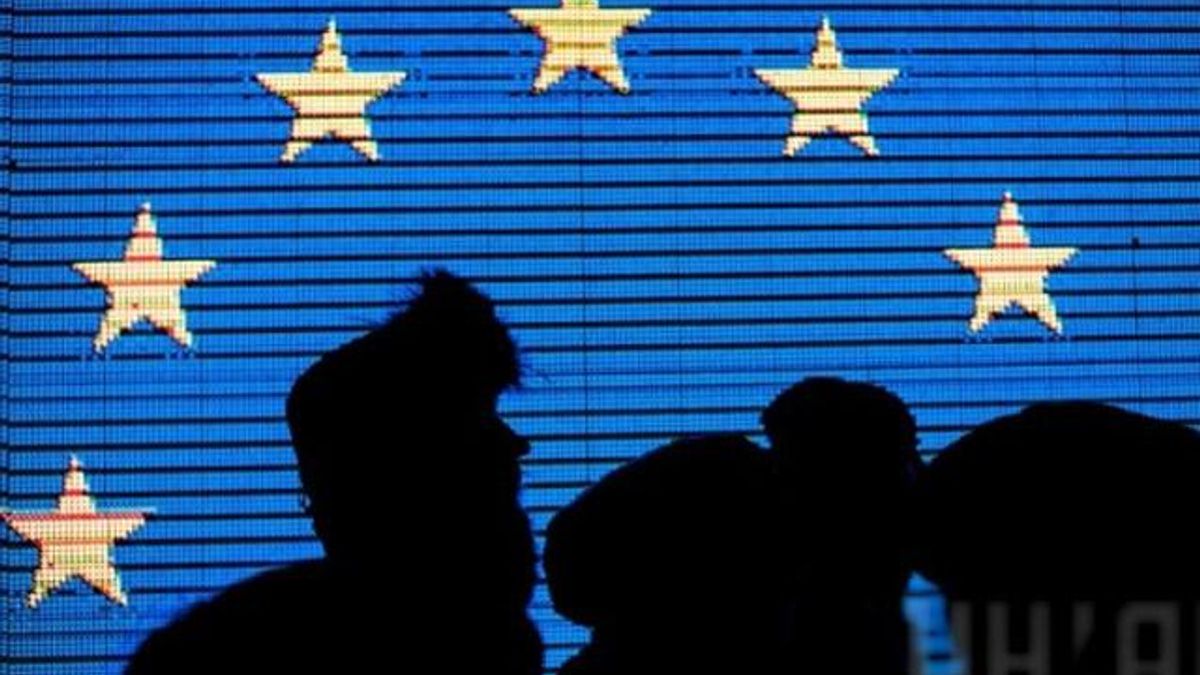 ЕС пригрозил России санкциями из-за дестабилизации ситуации на востоке Украины ЕС пригрозил России санкциями из-за дестабилизации ситуации на востоке Украины