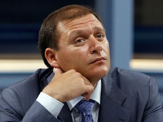 В Киеве Добкина забросали мукой и облили зеленкой, - СМИ В Киеве Добкина забросали мукой и облили зеленкой, - СМИ