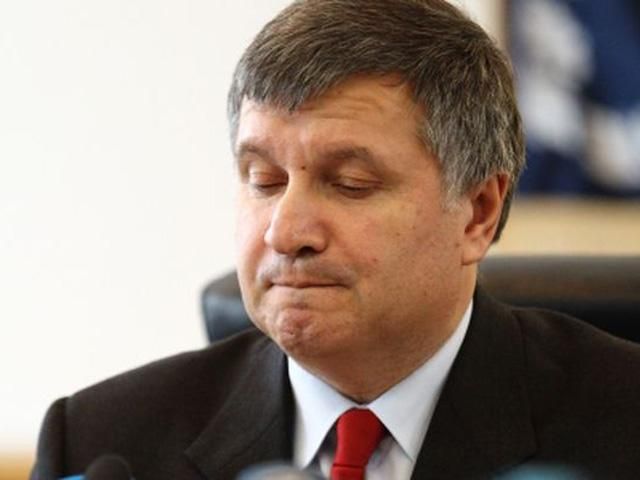 Совет сотен Майдана требует отставки Авакова