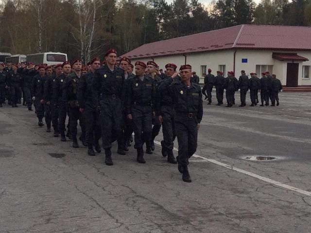 Первый батальон Нацгвардии отбыл на передовую, - Парубий Первый батальон Нацгвардии отбыл на передовую, - Парубий