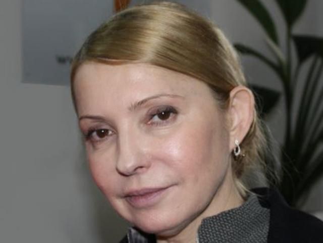 Мы должны с оружием в руках защищать нашу территорию, - Тимошенко