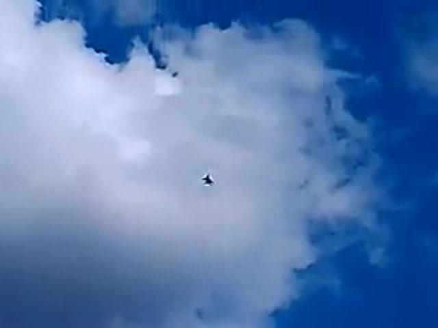 Над аэродромом Краматорска перестрелка, есть раненые Над аэродромом Краматорска перестрелка, есть раненые