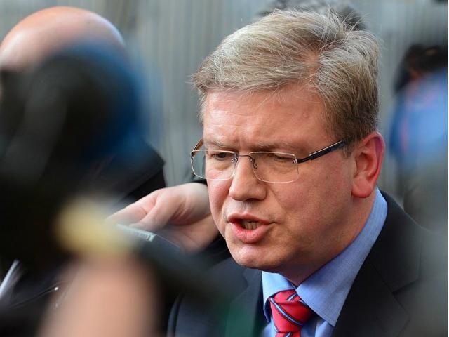 Дії озброєних груп у східних регіонах схожі на кримський сценарій, — Фюле Дії озброєних груп у східних регіонах схожі на кримський сценарій, — Фюле