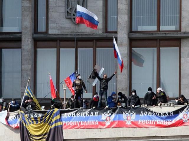 Регіонали закликають громадян скласти зброю та звільнити адмінбудівлі, — проект резолюції Регіонали закликають громадян скласти зброю та звільнити адмінбудівлі, — проект резолюції