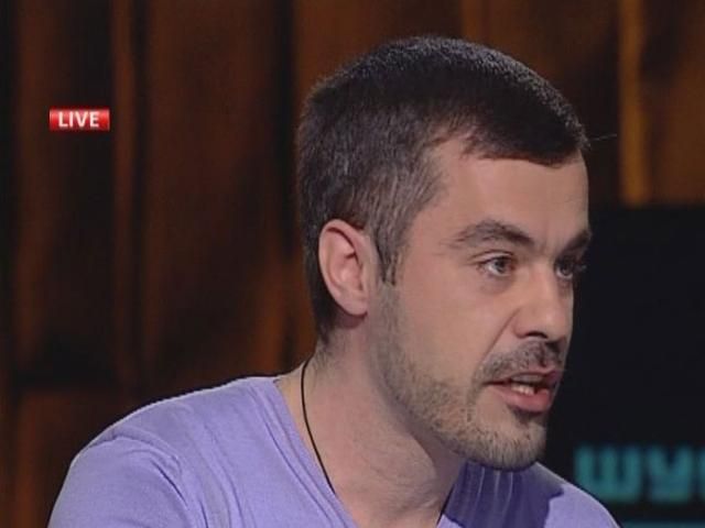 Людям на сході не потрібна зброя, їм потрібна підтримка, — автомайданівець Людям на сході не потрібна зброя, їм потрібна підтримка, — автомайданівець