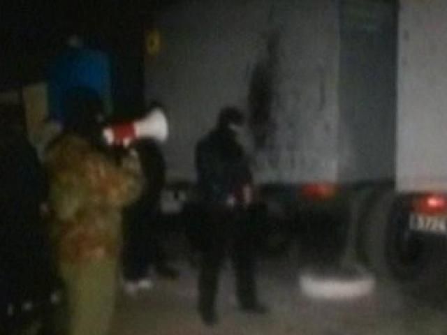 У Маріуполі гасять пожежу, сепаратистів просять припини протиправні дії У Маріуполі гасять пожежу, сепаратистів просять припини протиправні дії