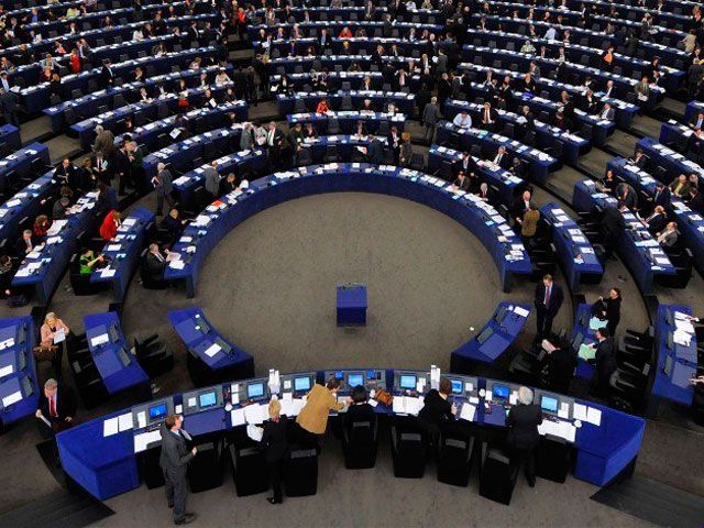 Європаламент підтримав українську владу резолюцією