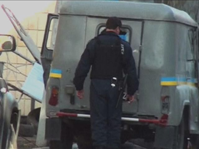 Освободили 25 человек, задержанных после штурма части в Мариуполе