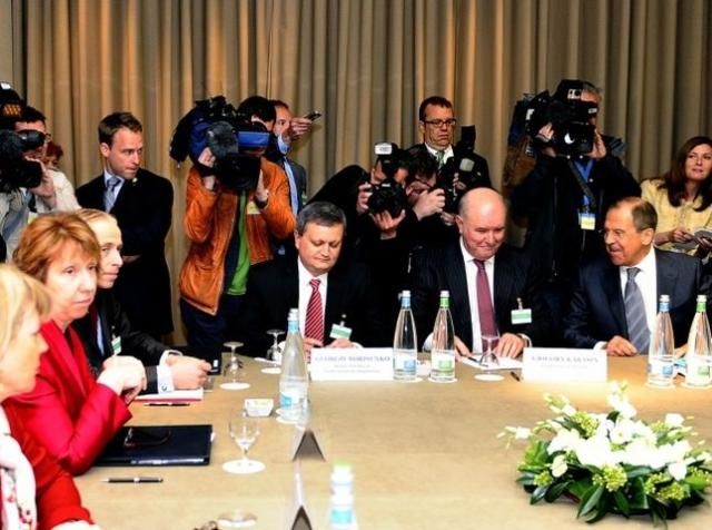 На переговорах в Женеве принят документ о деэскалацию конфликта в Украине