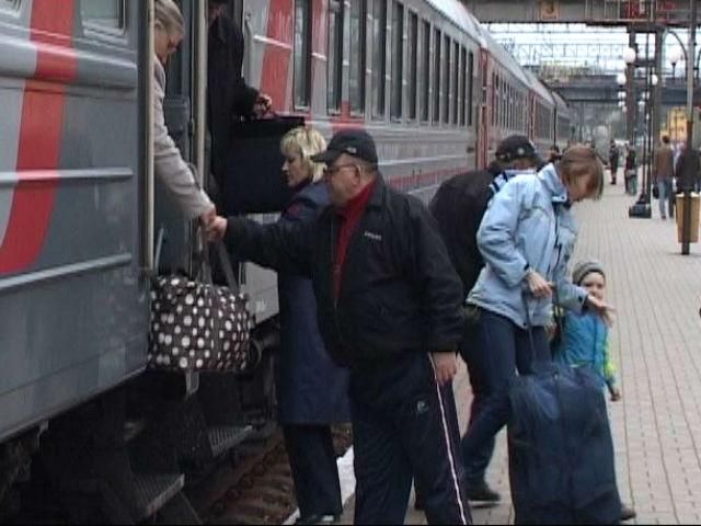 Біженці зі Сходу. До Тернополя приїхали жінки з дітьми зі Слов'янська