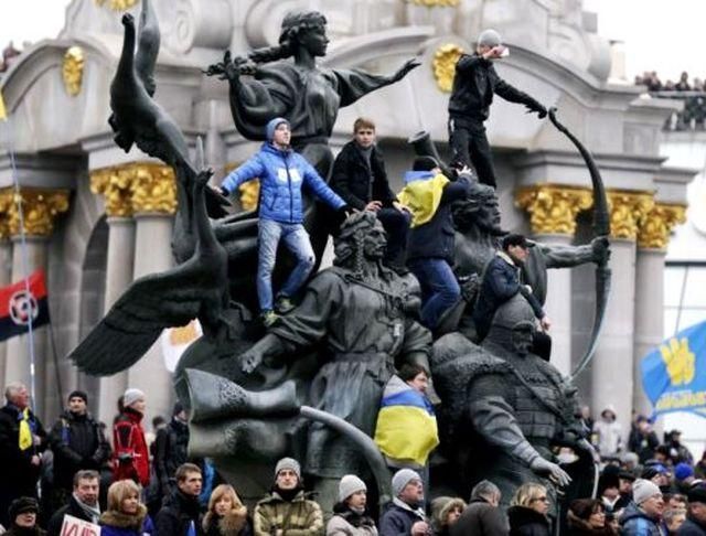 Домовленість щодо розблокування вулиць і площ не стосується Майдану, — МЗС України 