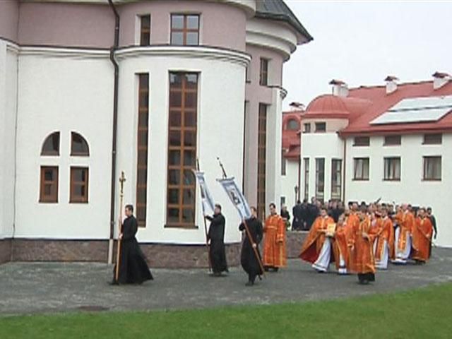 Сьогодні в Україні страсна п’ятниця Сьогодні в Україні страсна п’ятниця