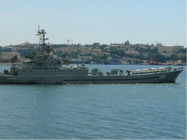 З розблокованої бухти Донузлав вийшли 6 українських кораблів і прямують до Одеси
